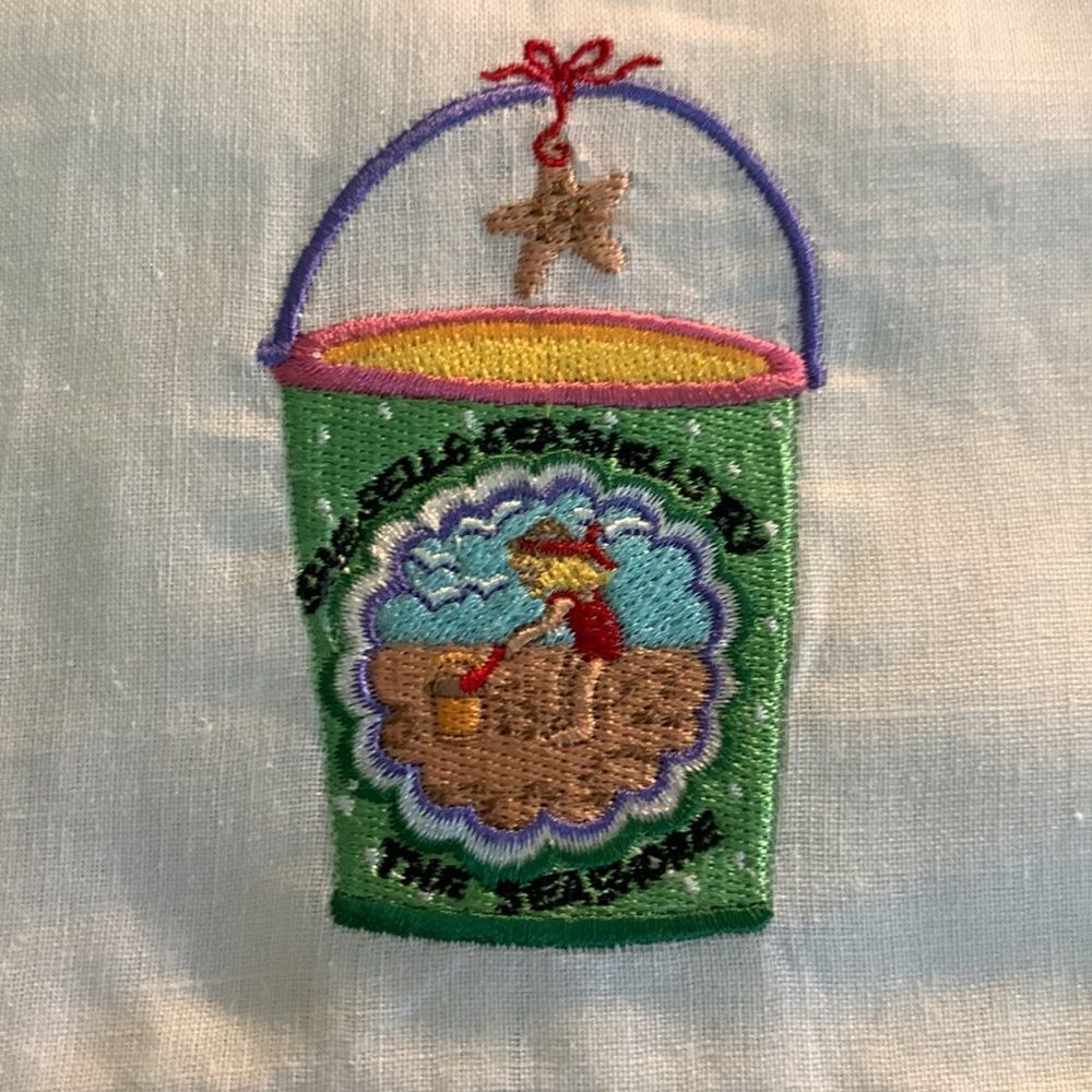 Beach theme tea towel - Picture 2 of 4